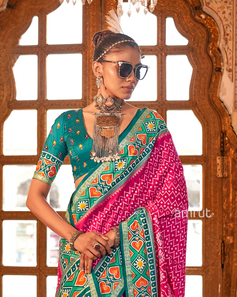 Pink Patola Printed Silk Saree with Unstitched Blouse - Image 2