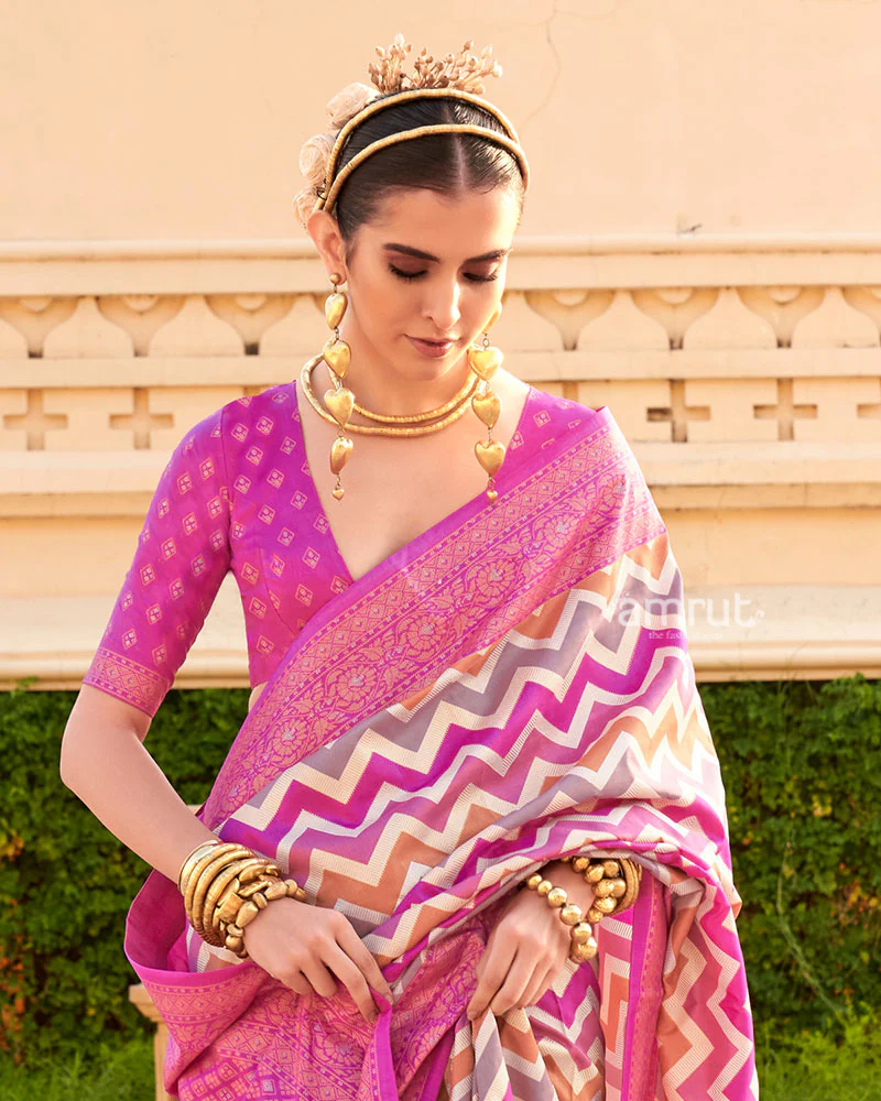 Pink Printed Silk Saree with Unstitched Blouse - Image 2