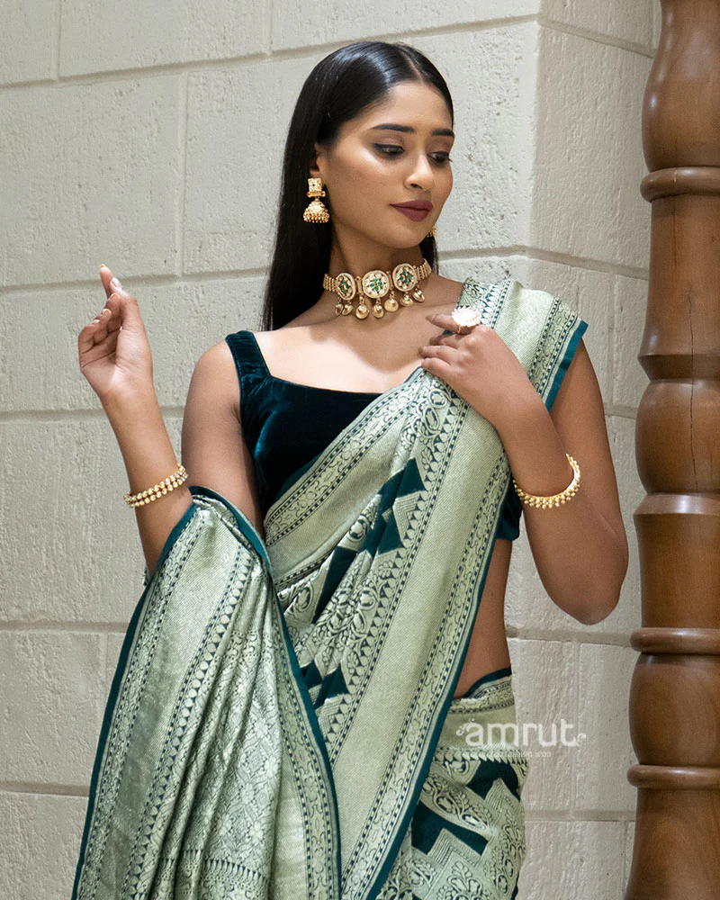 Pista Green and Teal Woven Saree with Contrasting Border and Unstitched Blouse - Image 2