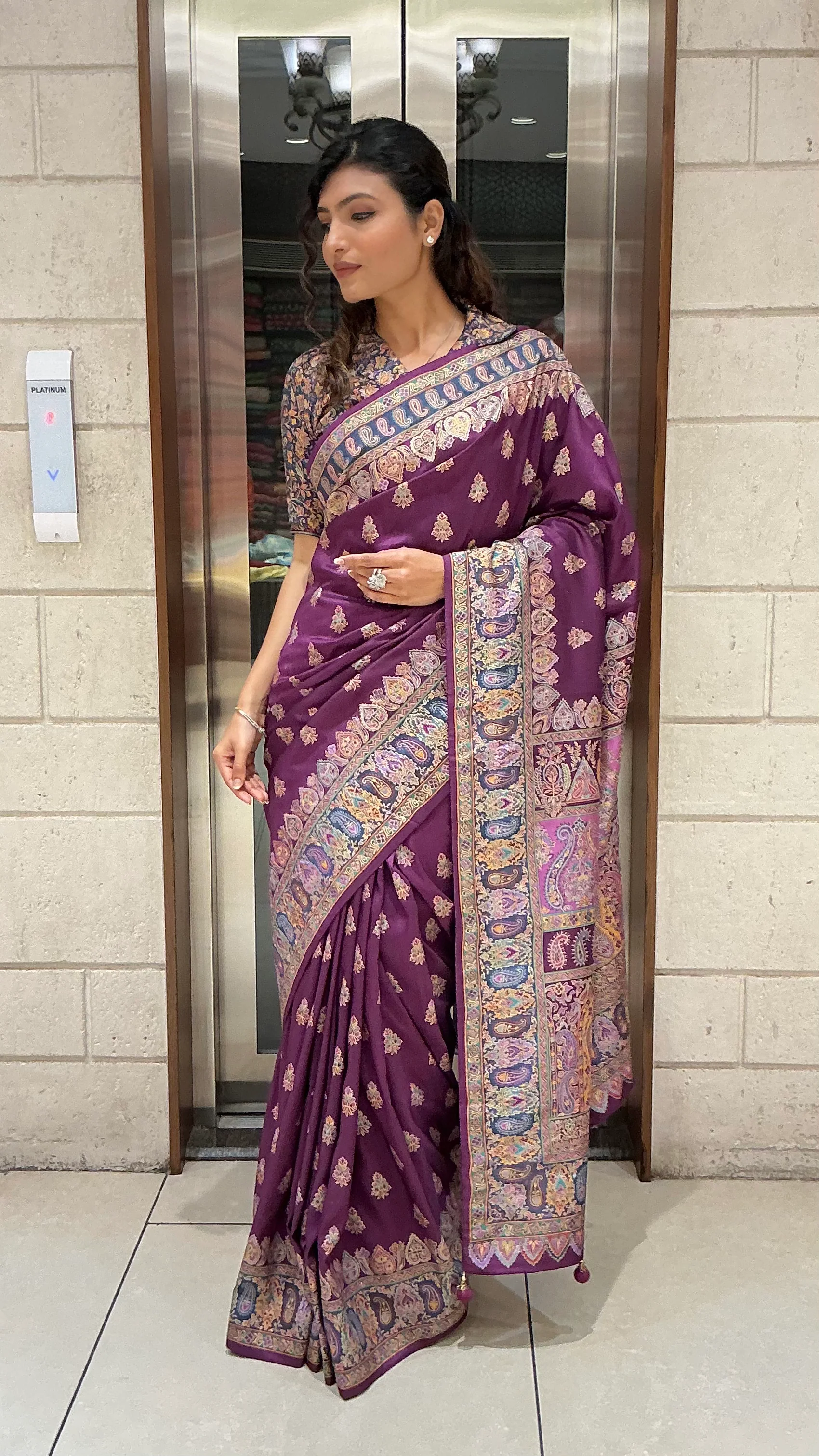 Plum Purple Heritage Paisley Printed Designer Saree - Image 3