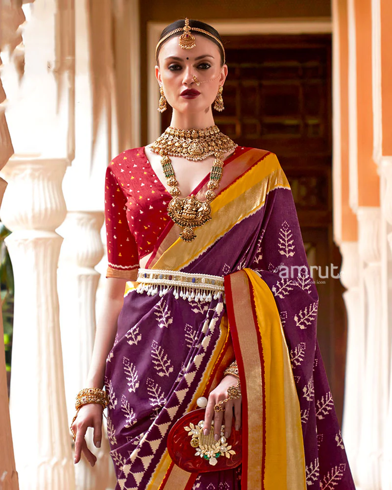 Purple Zari Embellished Borders Silk Saree with Unstitched Blouse - Image 2