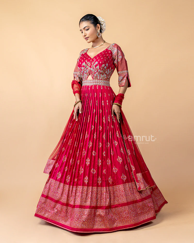 Rani Gown with Net Dupatta - Image 5