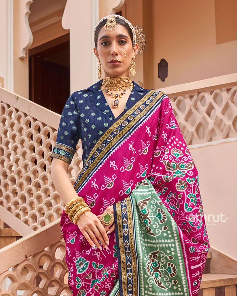 Rani Pink and Green Broad Border Patola Silk Saree with Unstitched Blouse - Image 2