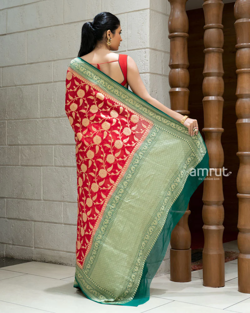 Red Banarasi Georgette Saree with Green Zari Border and Unstitched Blouse - Image 5