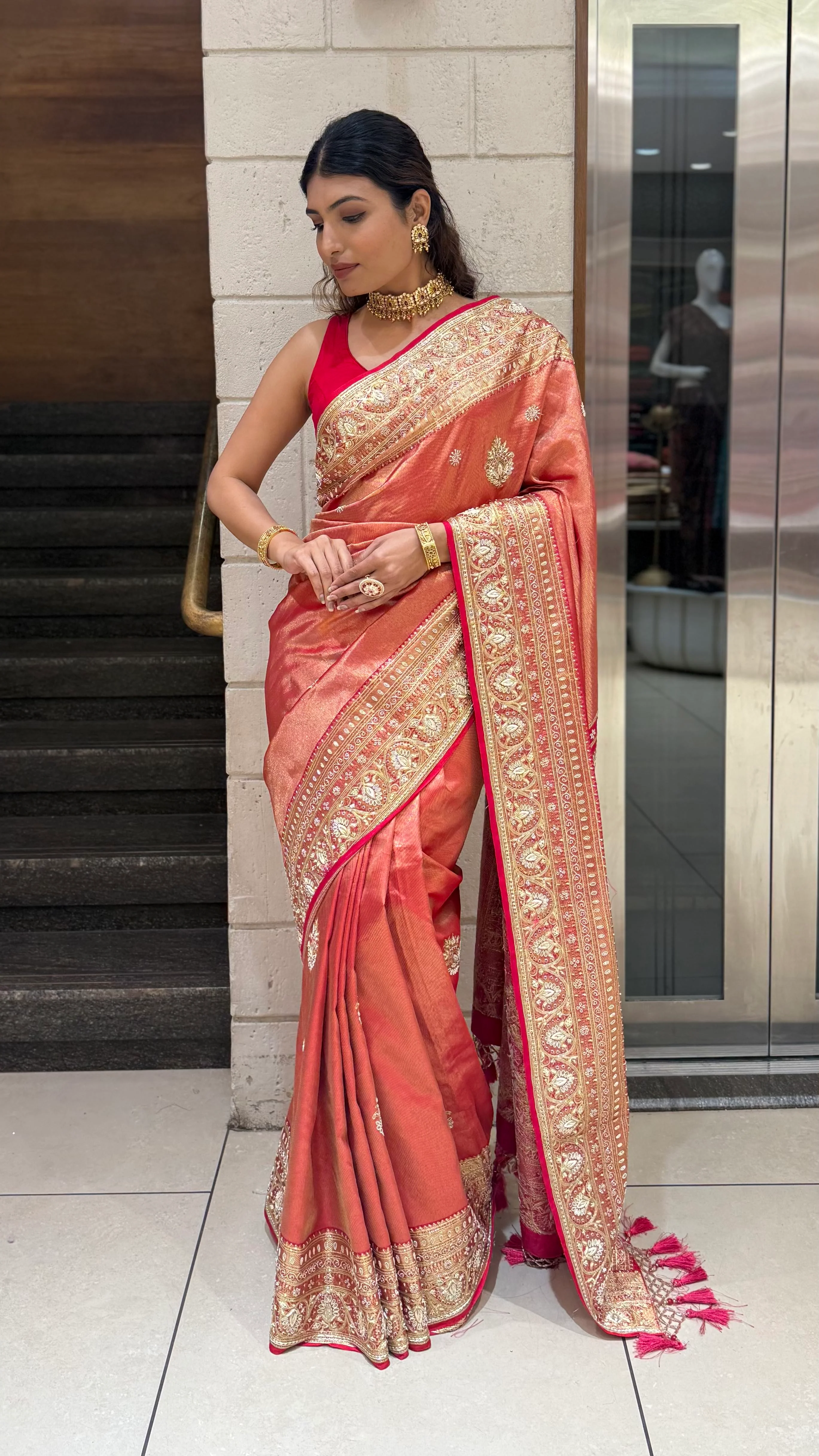 Rose Copper Banarasi Silk Saree with Intricate Zari Border & Tassel Pallu - Image 3