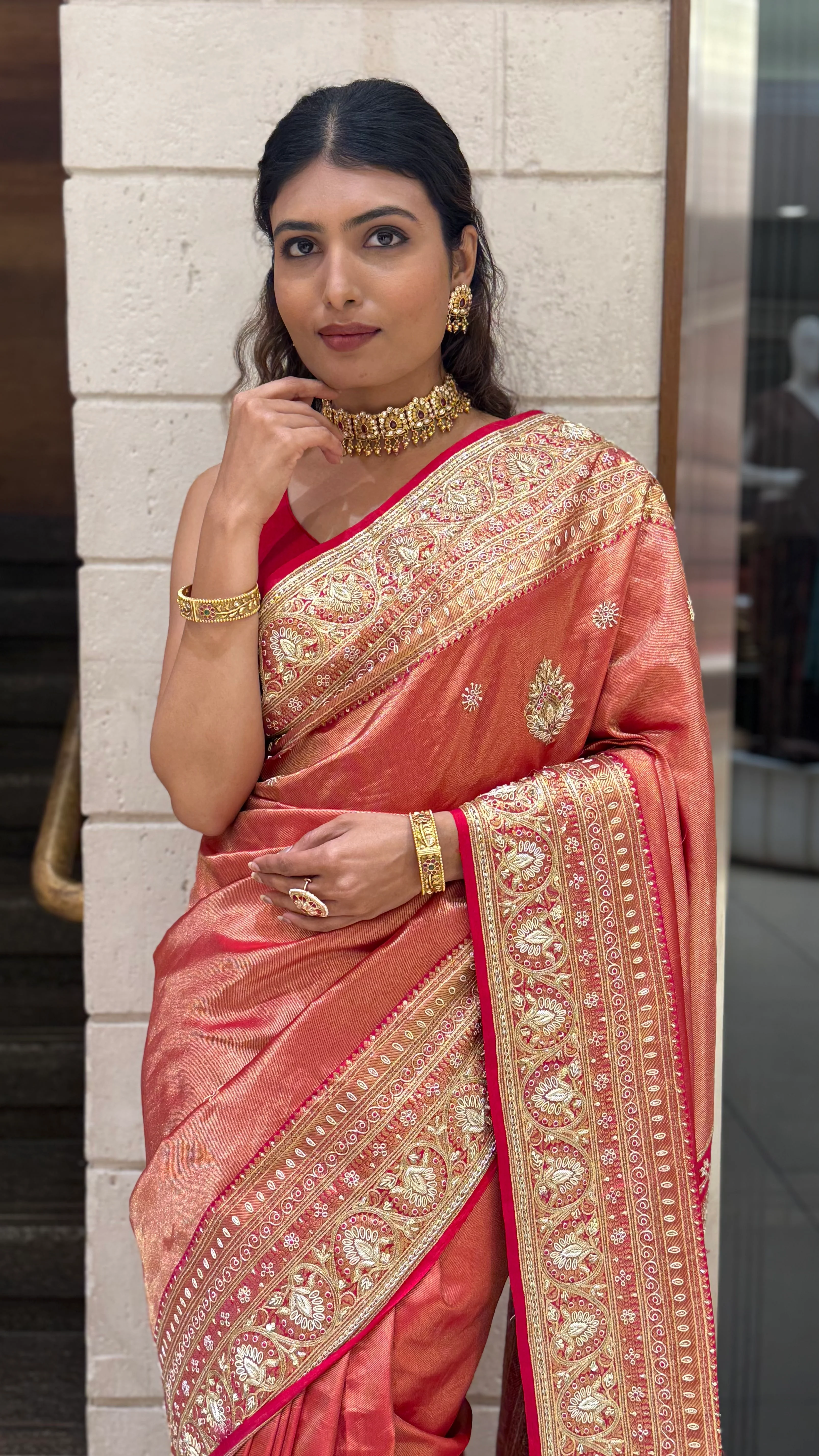 Rose Copper Banarasi Silk Saree with Intricate Zari Border & Tassel Pallu - Image 4