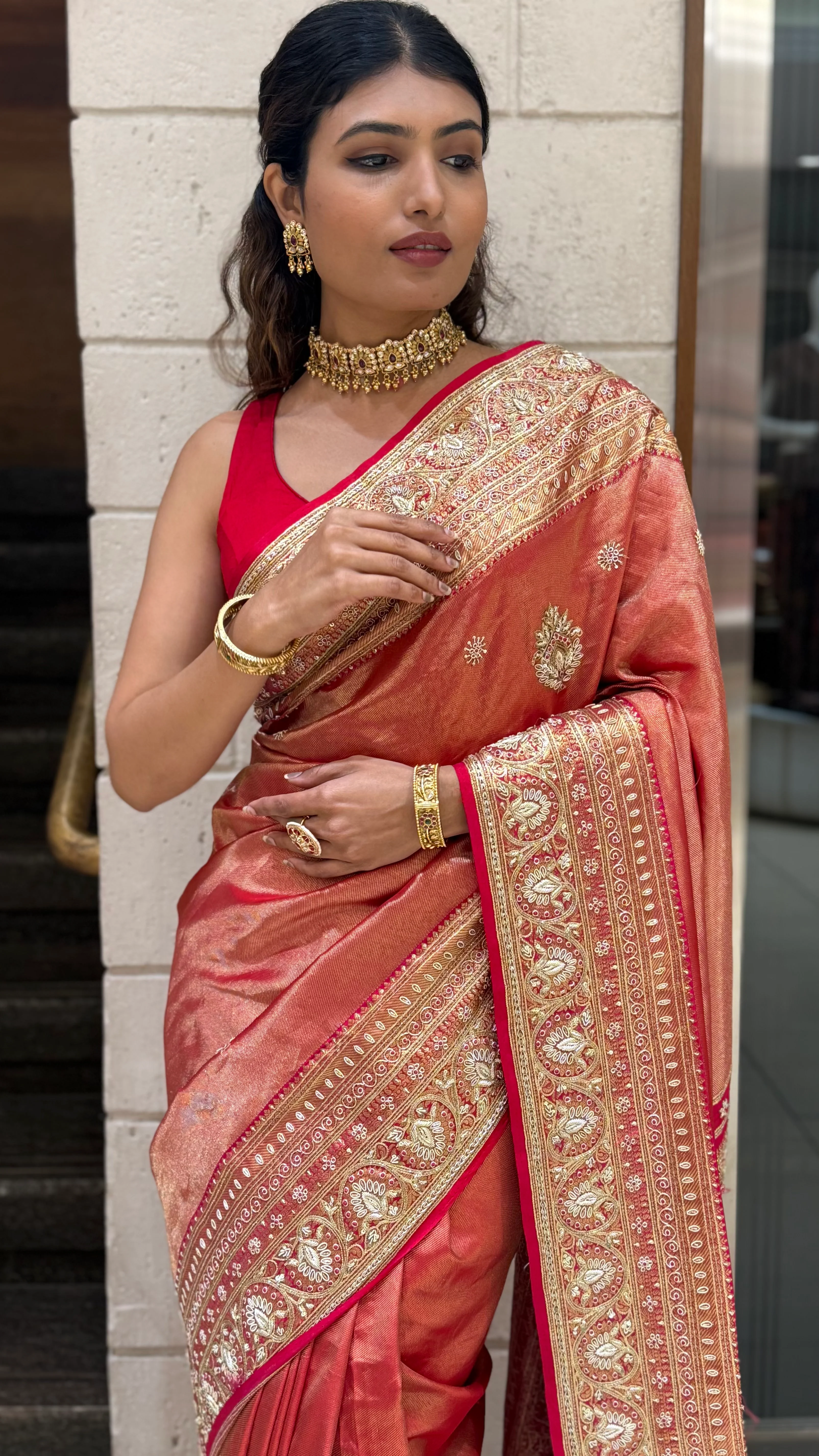 Rose Copper Banarasi Silk Saree with Intricate Zari Border & Tassel Pallu - Image 5