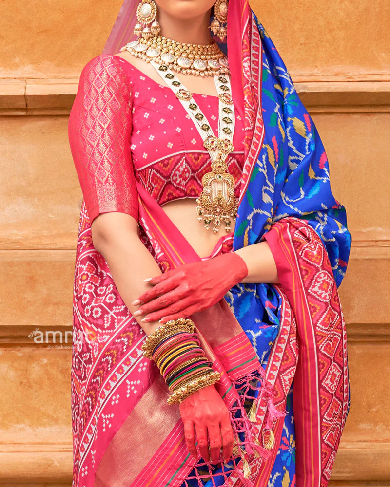 Royal Blue Patola Printed Saree with Pink Zari Border and Unstitched Blouse - Image 3