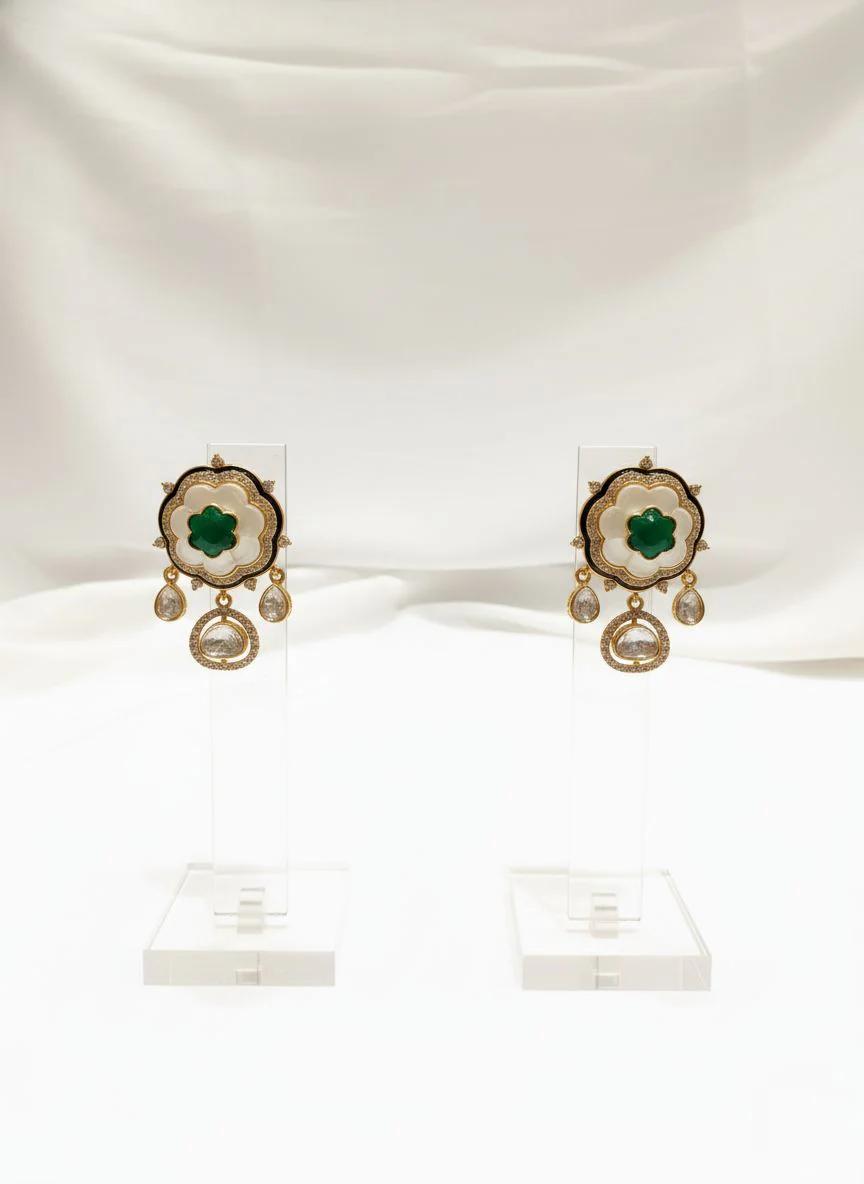 Royal Gold-Plated Kundan & Emerald Green Enamel Necklace Set with Matching Earrings - Image 3