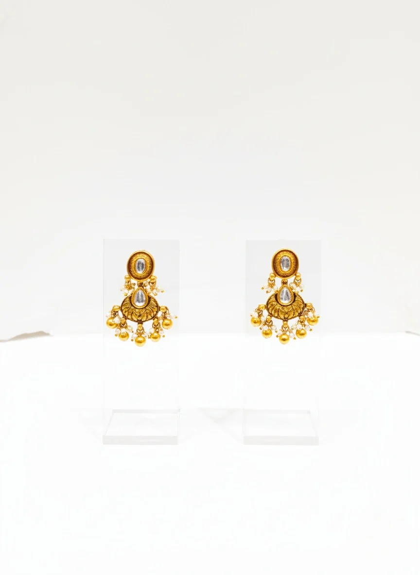 Royal Kundan Choker Necklace Set with Pearls & Antique Gold Finish - Image 2