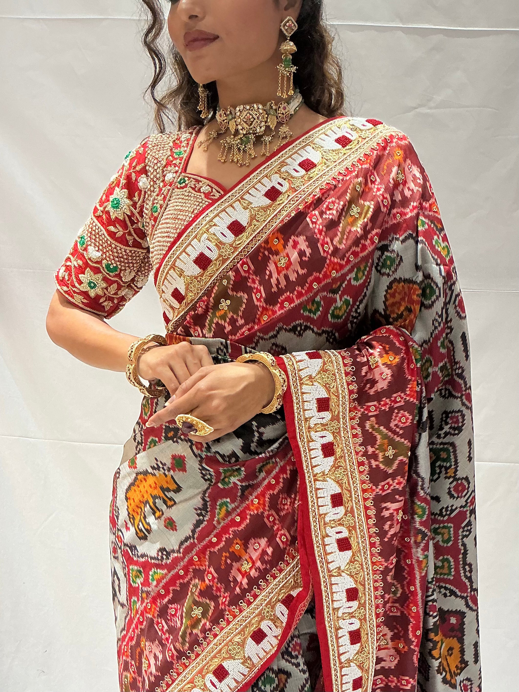 Royal Kunjar Bhat Inspired Patola Style Saree with Elephant & Floral Motifs - Image 2
