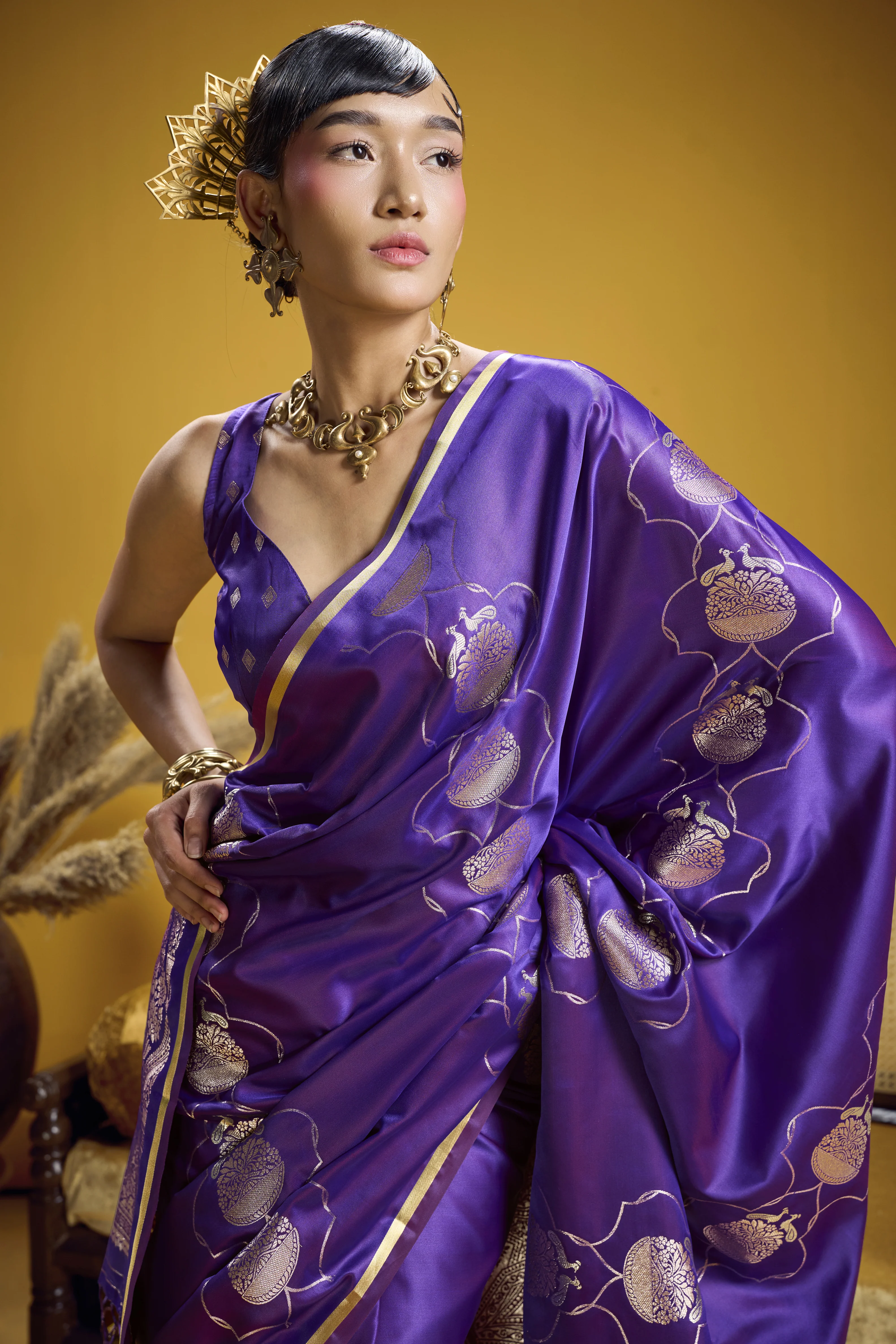 Royal Purple Satin Handloom Saree with Gold Woven Pallu - Image 4