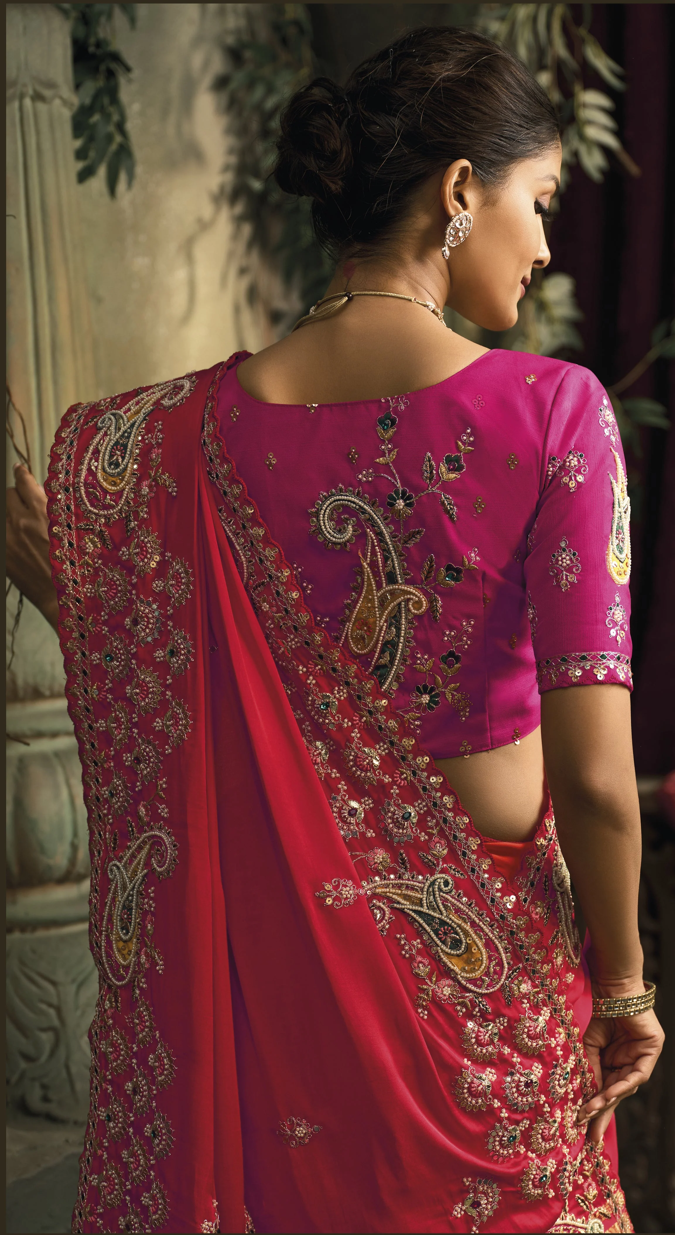 Royal Rani Pink Silk Saree with Heavy Zari Embroidery Border - Image 3