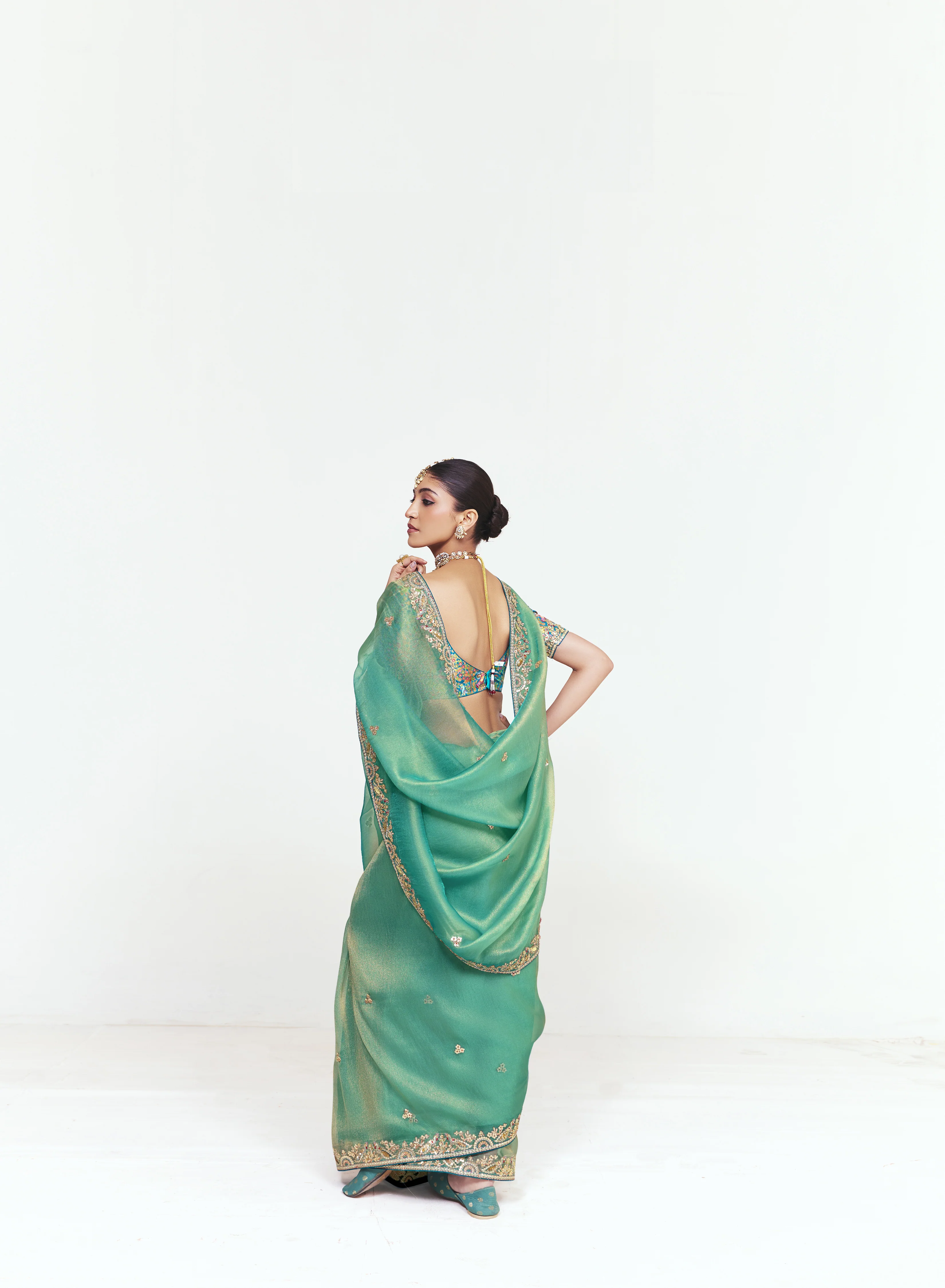 Sea Green Georgette Saree with Heavy Embroidered Border - Image 5