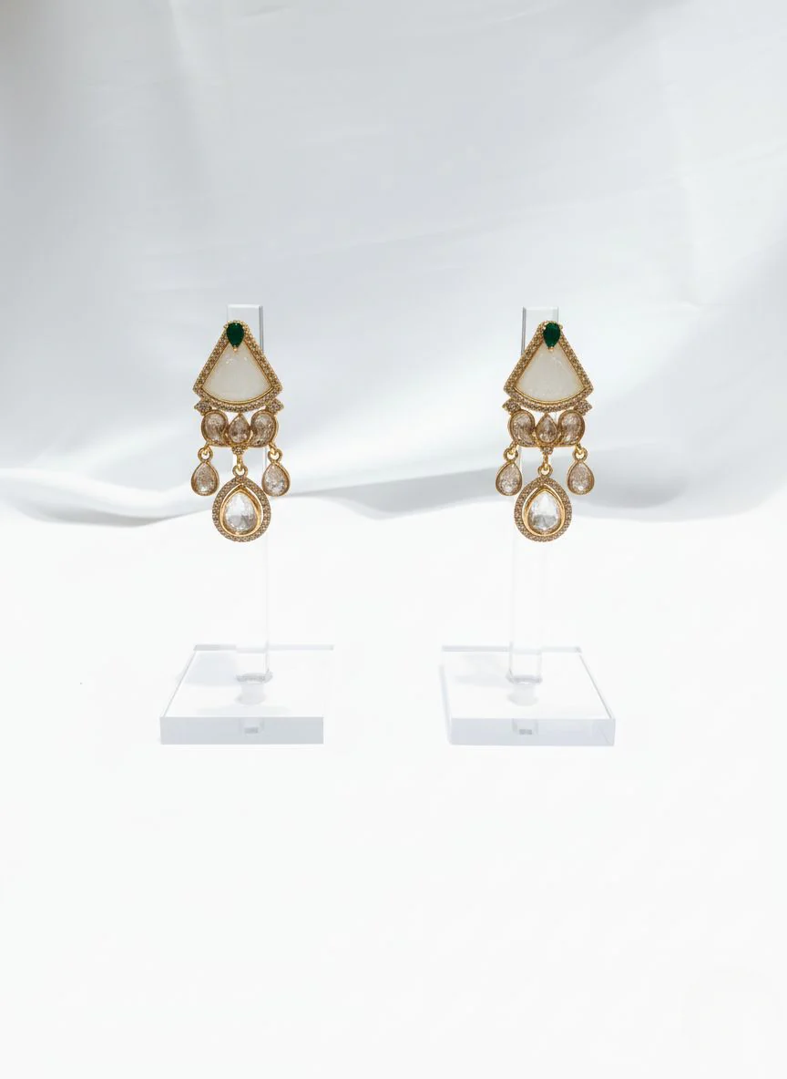 Royal Gold-Plated Kundan Necklace Set - Image 2
