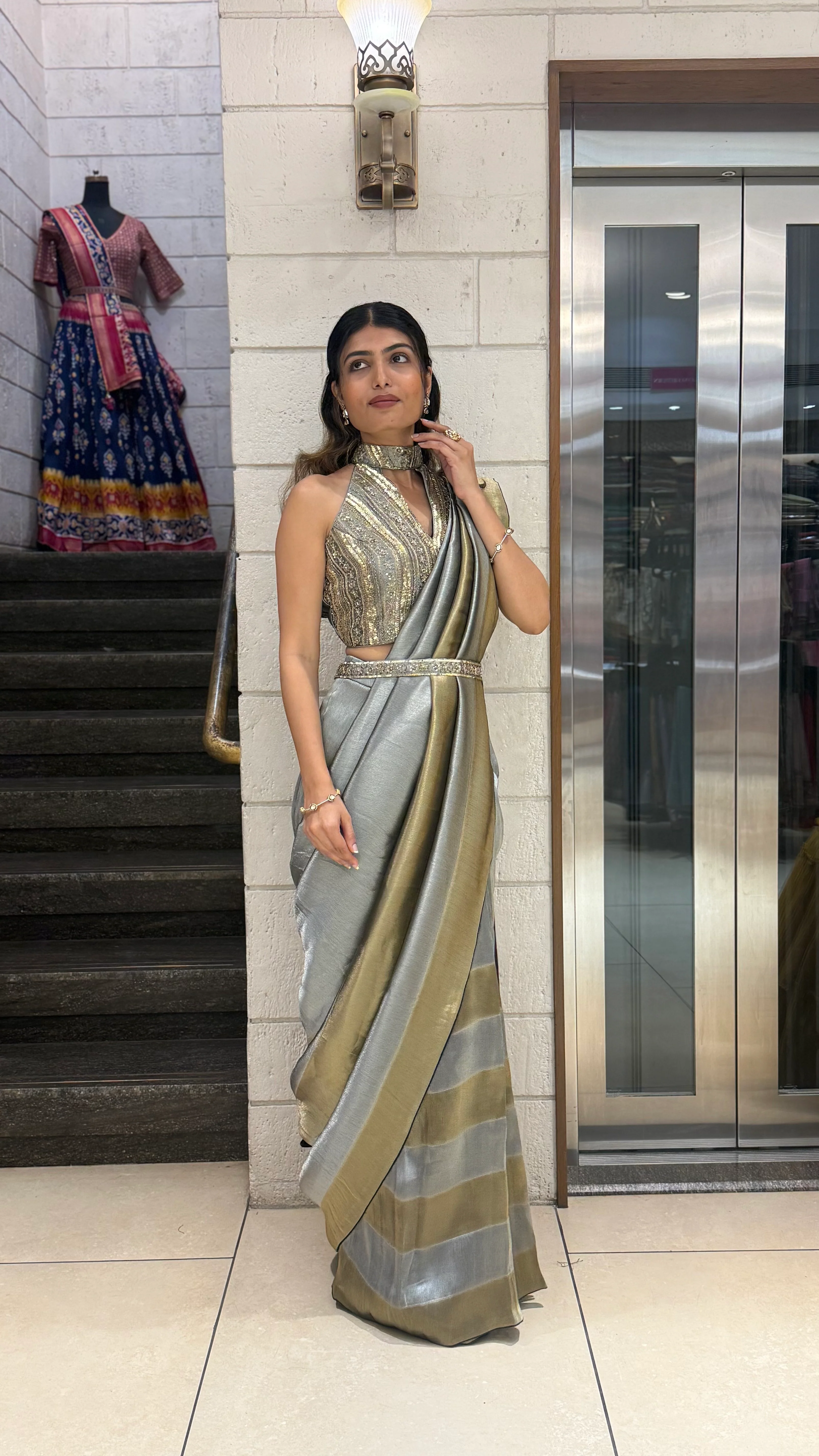 Steel Grey & Gold Ready-to-Wear Saree with Designer Belt Blouse - Image 4