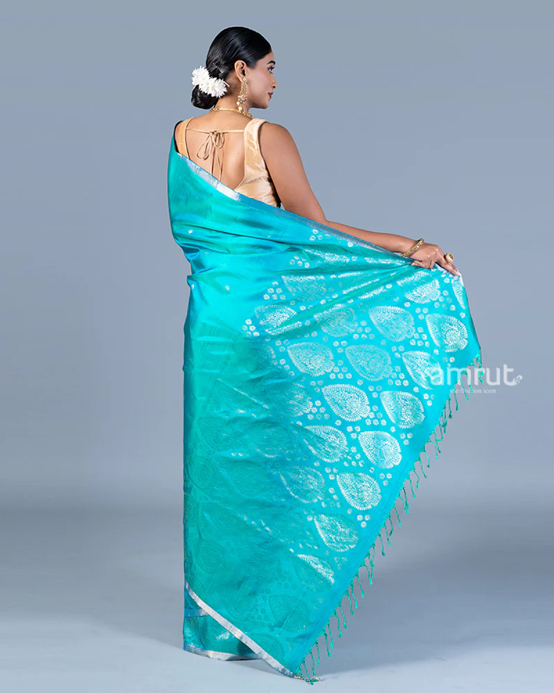Teal Blue and Green with Intricate Golden Patterns Silk Saree with Unstitched Blouse - Image 5