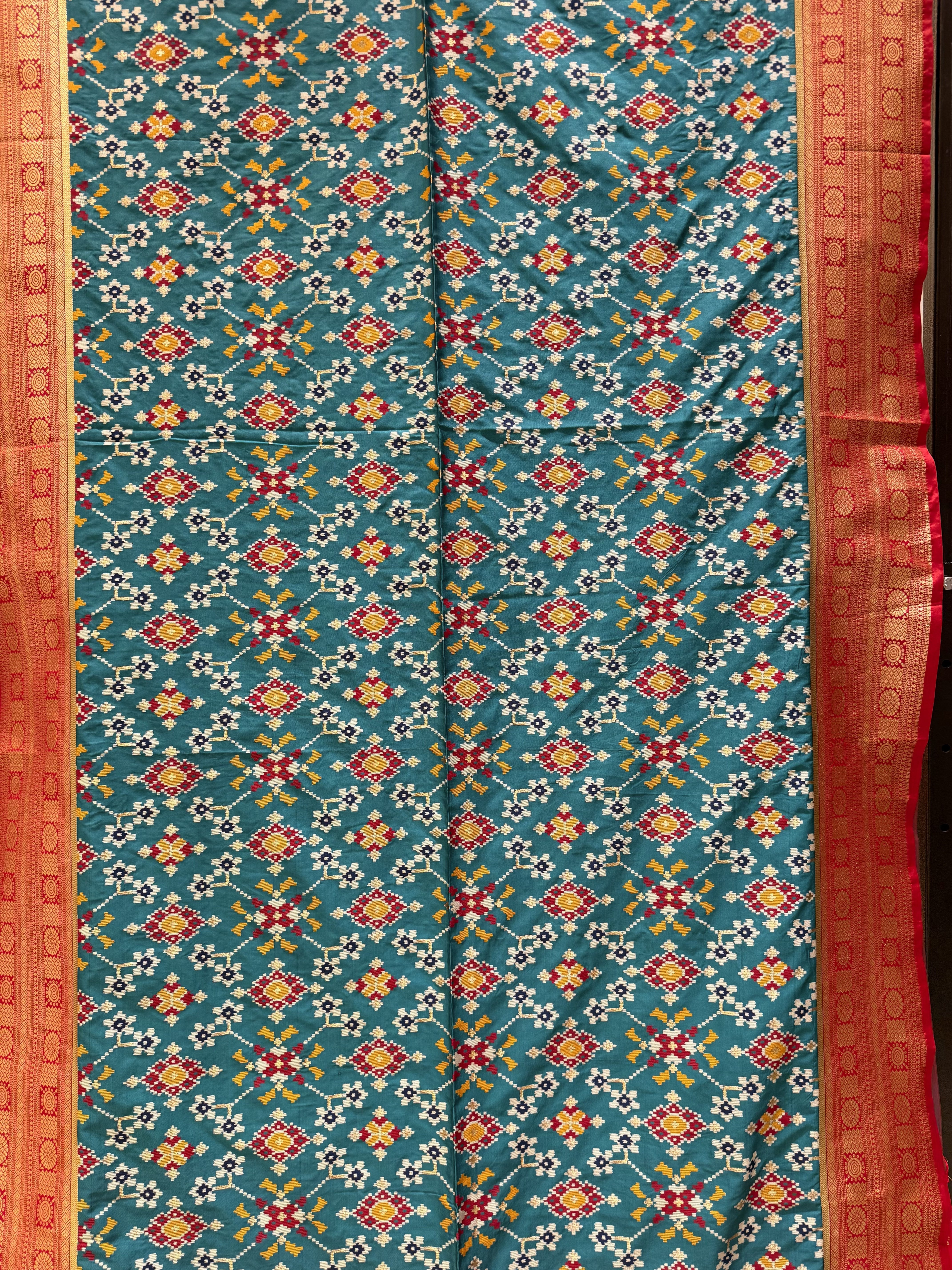 Teal Green Chowkdi Bhat Patola Saree with Phool Jaal – Double Ikat Inspired Weaving - Image 4