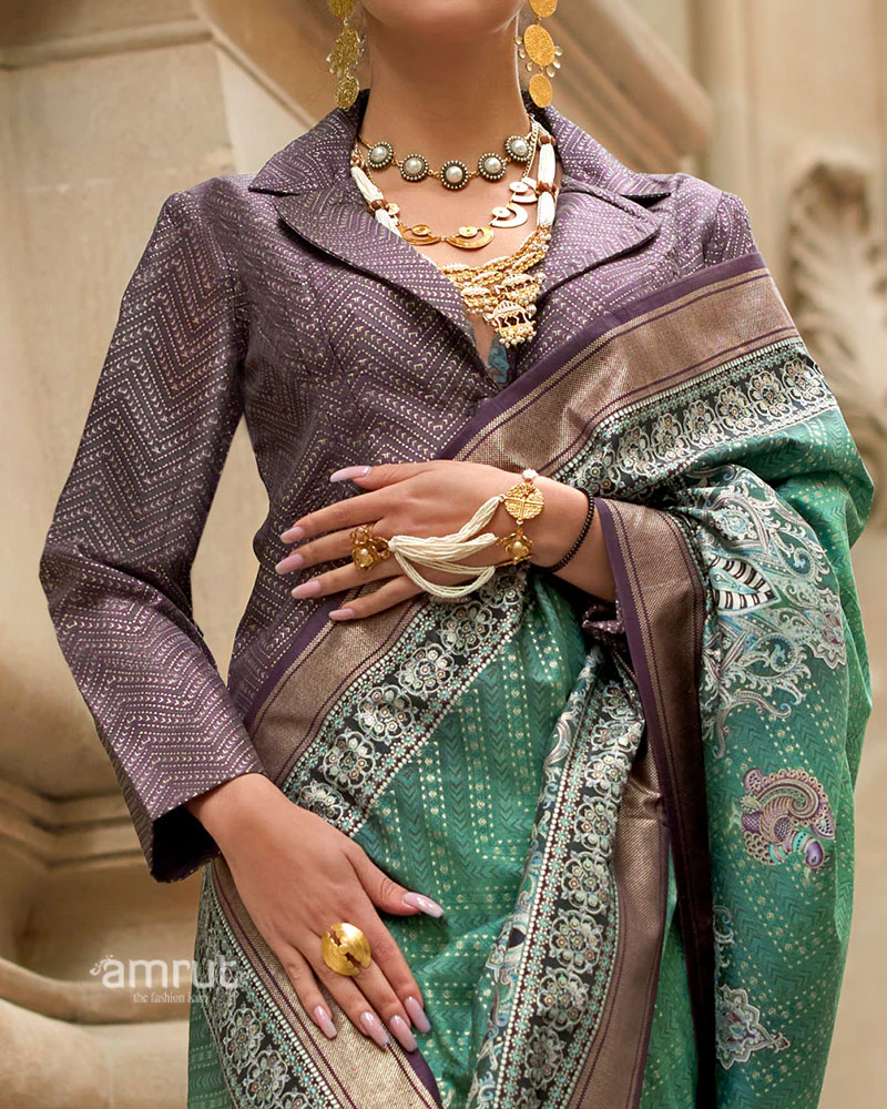 Teal Green Silk Saree with Zari Border and Unstitched Blouse - Image 3