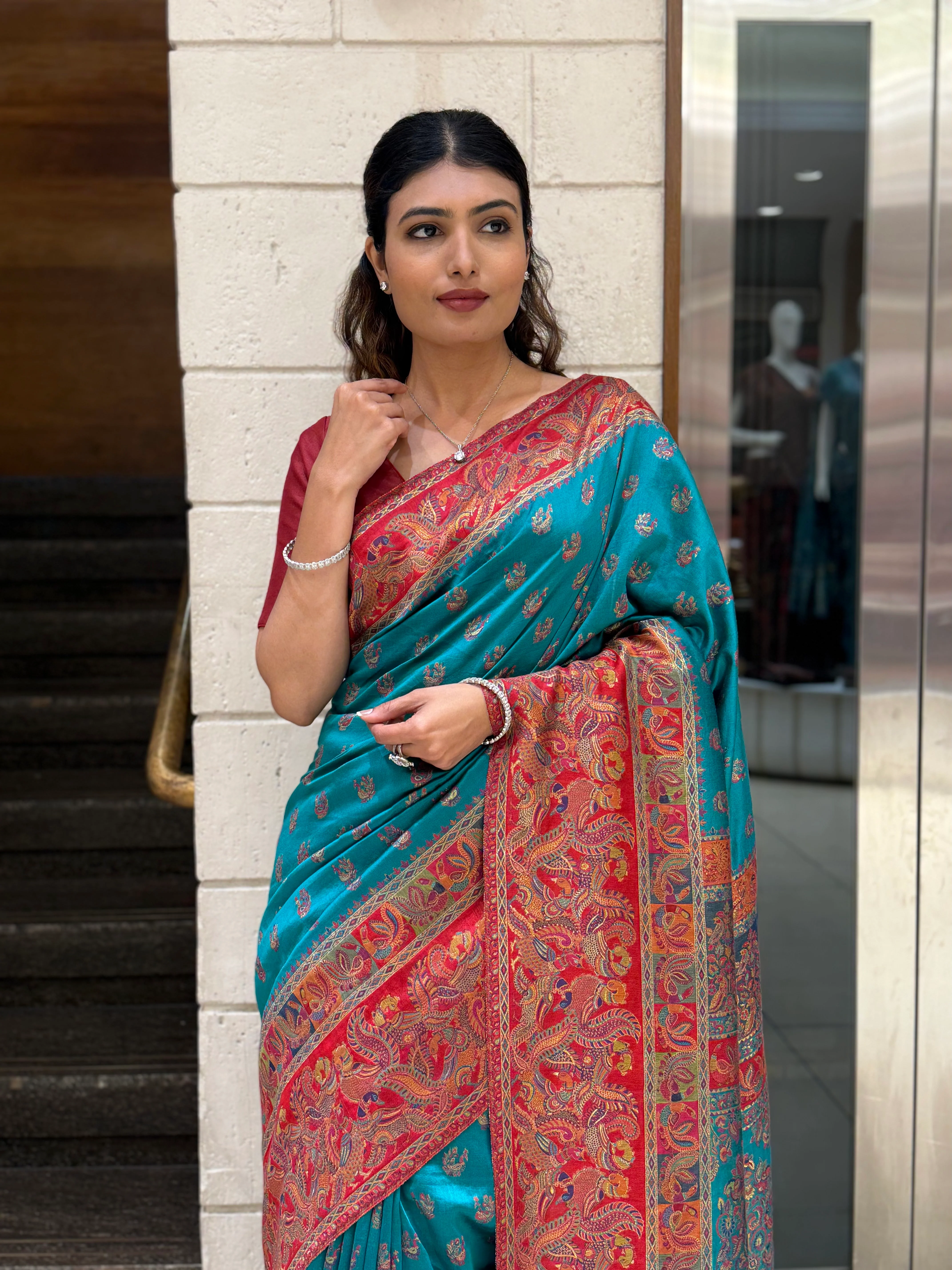 Teal Heritage Silk Saree with Rich Red Paisley Woven Border - Image 4