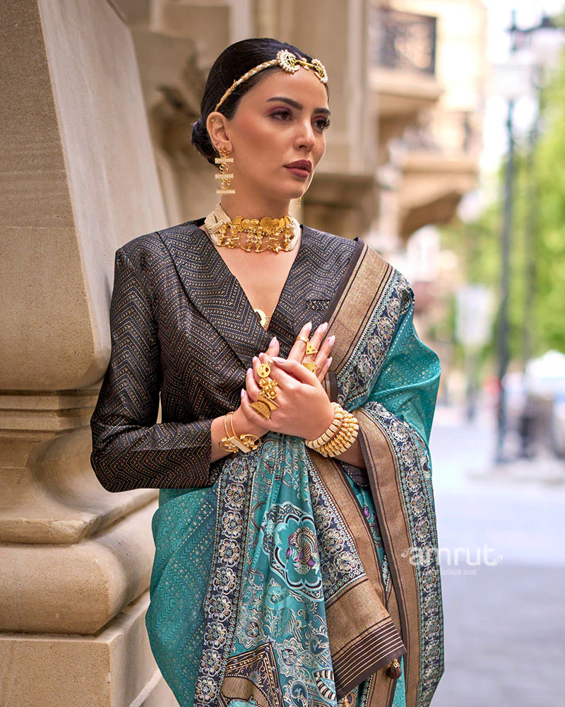 Teal Woven Silk Saree with Zari Border and Unstitched Blouse - Image 2