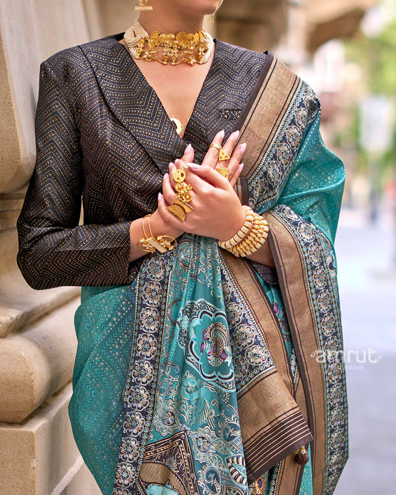 Teal Woven Silk Saree with Zari Border and Unstitched Blouse - Image 3