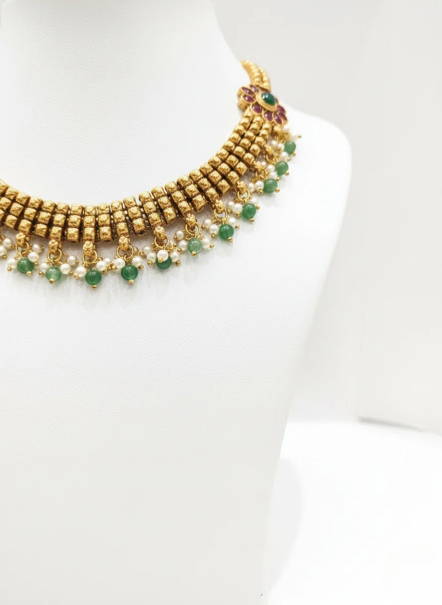 Traditional Gold-Tone Necklace Set with Ruby & Emerald Beads - Image 3