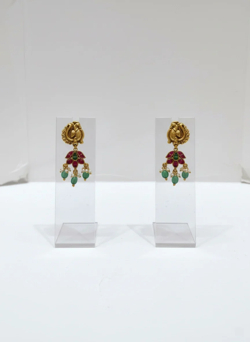 Traditional South Indian Gold and Bead Jewellery - Image 2