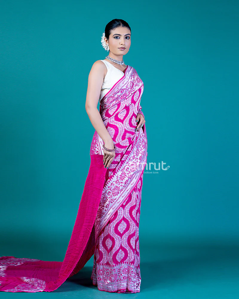 Vibrant Pink Saree with Silver Paisley Design and Unstitched Blouse - Image 5