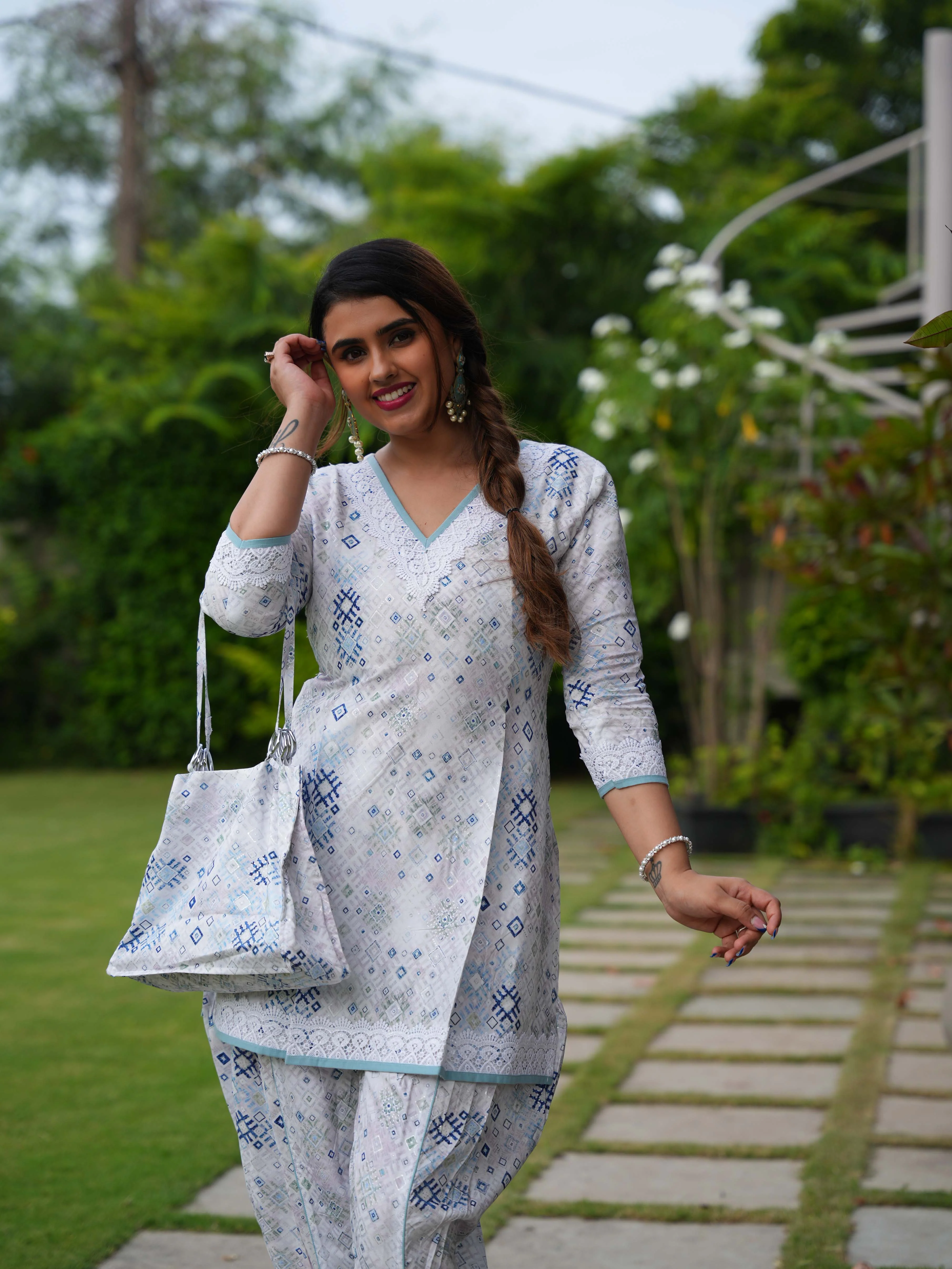 White & Blue Printed Cotton Ethnic Suit Set with Matching Handbag - Image 5